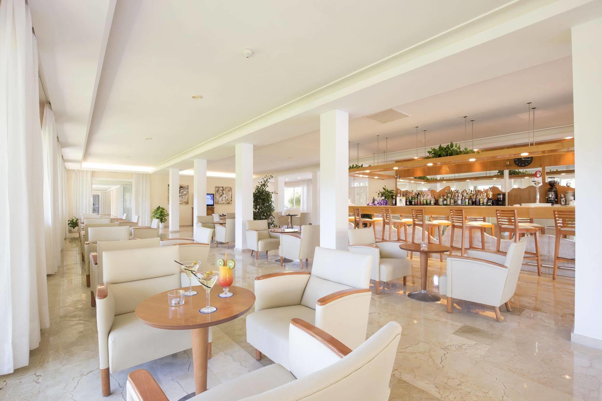 Canyamel Sun Aparthotel Екстериор снимка
